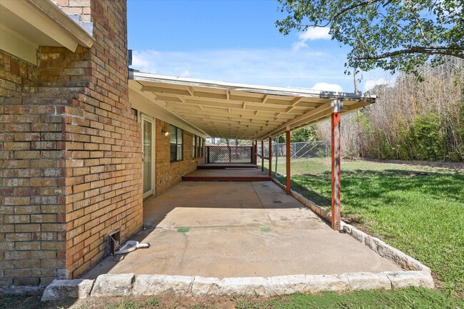 Building Photo - 4509 Branchview Dr