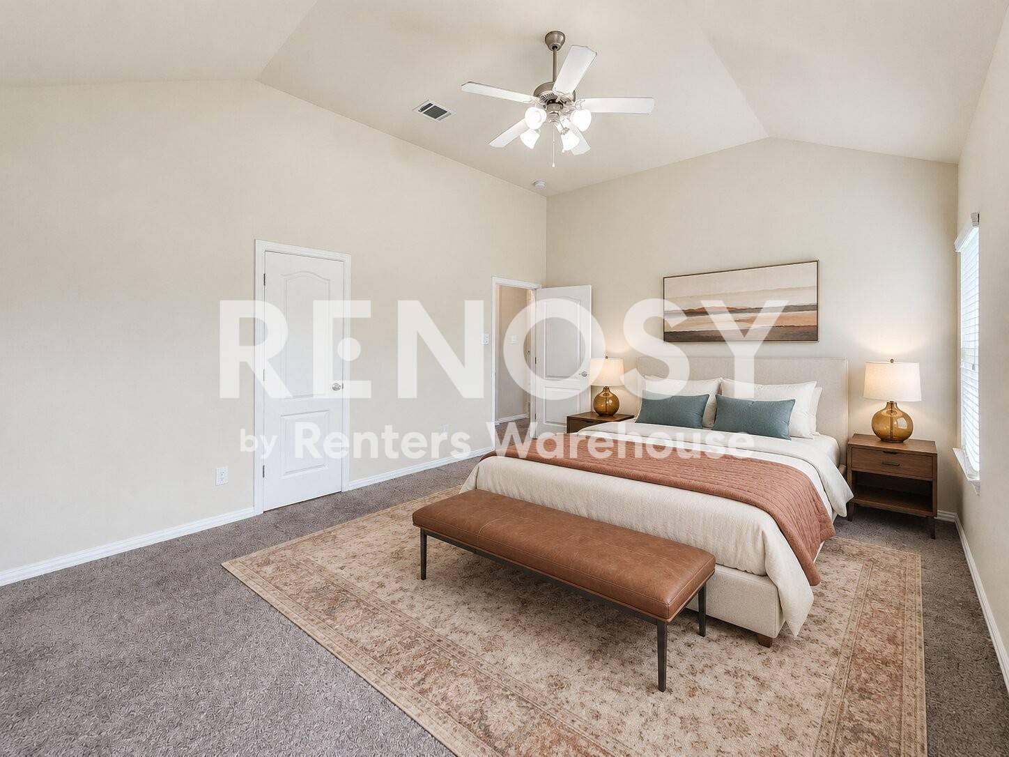Building Photo - 2119 Del Mar Dr