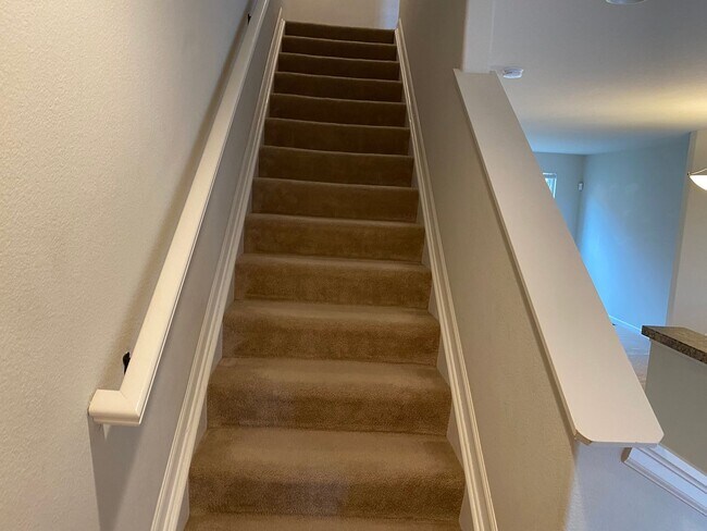 Building Photo - Large garage with attached spacious 2 bedroom townhome