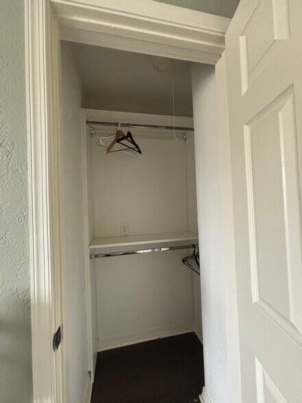 Building Photo - 3120 Hennepin Ave