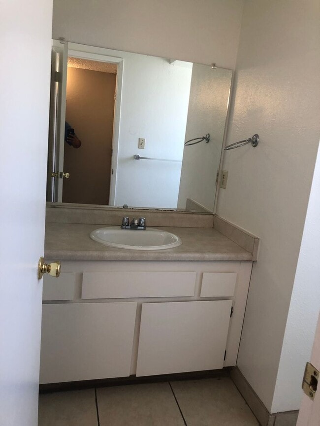 Building Photo - mg2624