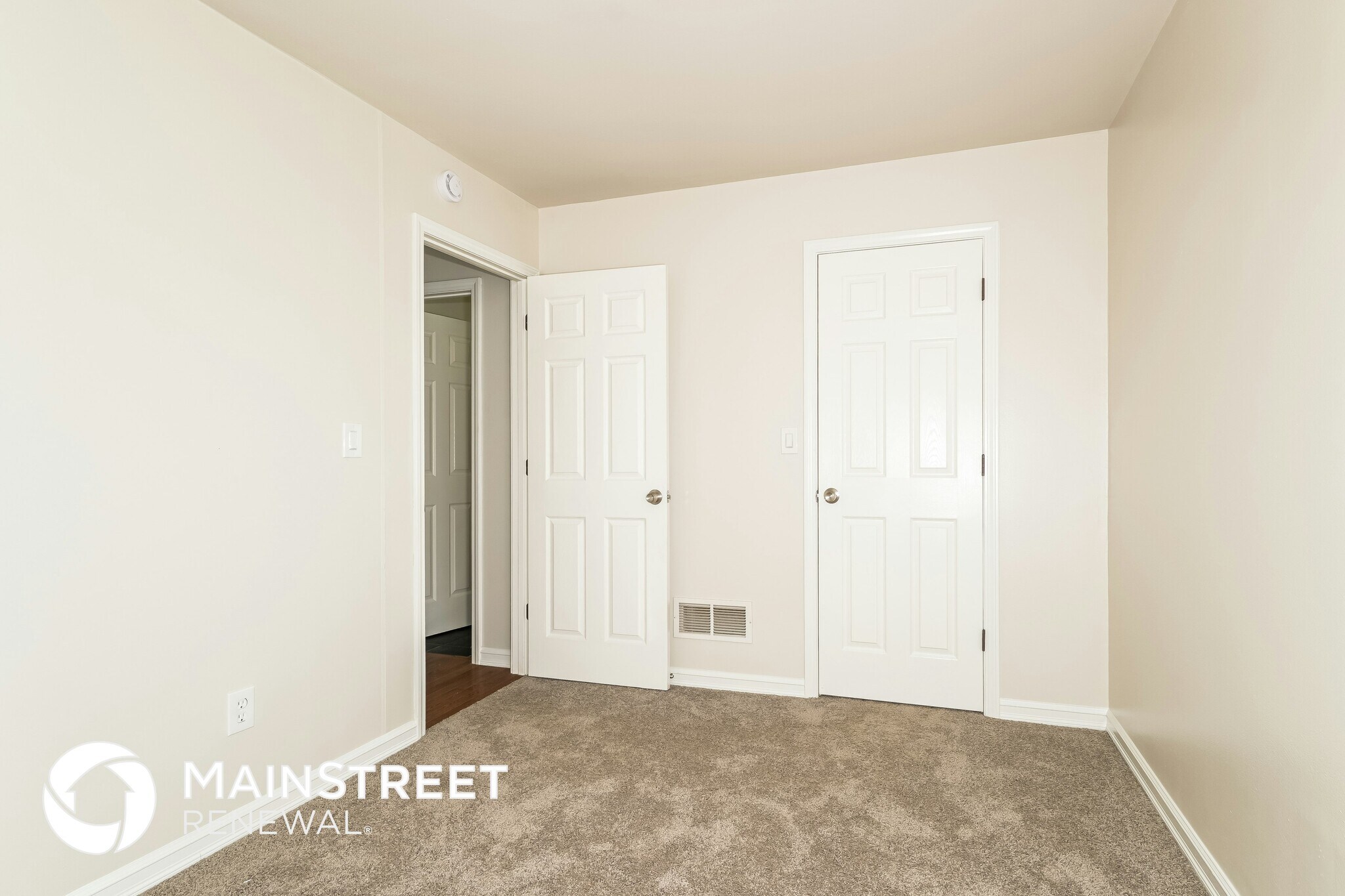 Building Photo - 1409 Castle Mill Dr