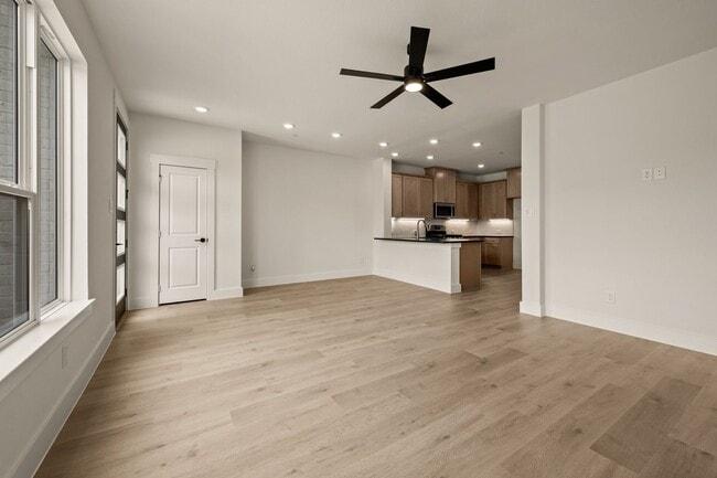 Building Photo - What's special