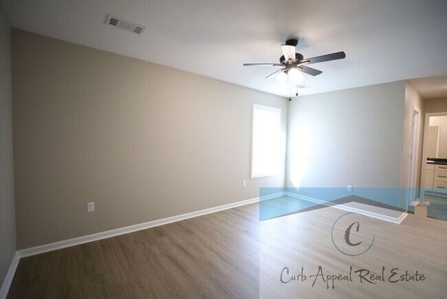 Building Photo - Move in special of $800!! Beautiful new construction 3 bed / 2 bath home - Lake City