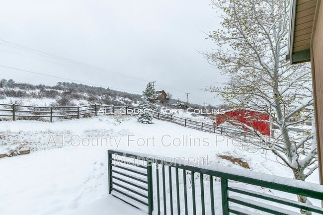 Building Photo - 6009 Hillside Dr