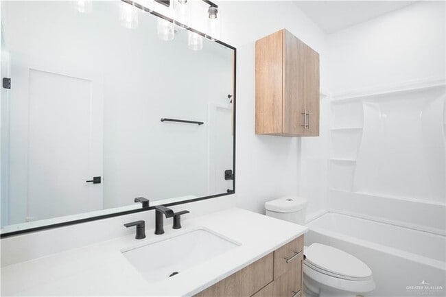 Building Photo - 3548 Hidalgo Cir
