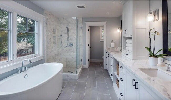 Building Photo - Stunning Designer Home in South Los Altos on a Premier Cul-de-sac.