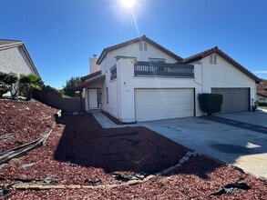 Building Photo - Hilton Head 3 Bedroom Home