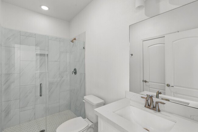 Building Photo - 2718 McGowen St