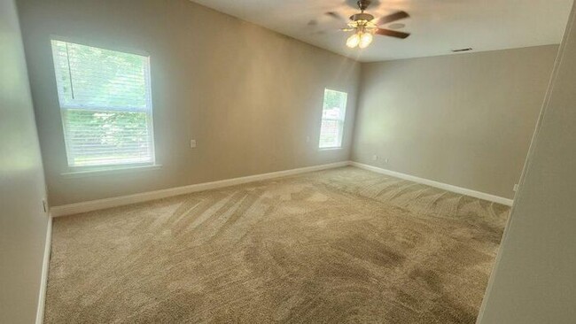 Building Photo - Charming 3BR Ranch in Prime Fort Mill