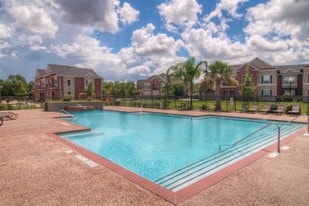 Building Photo - Windshire Apartments