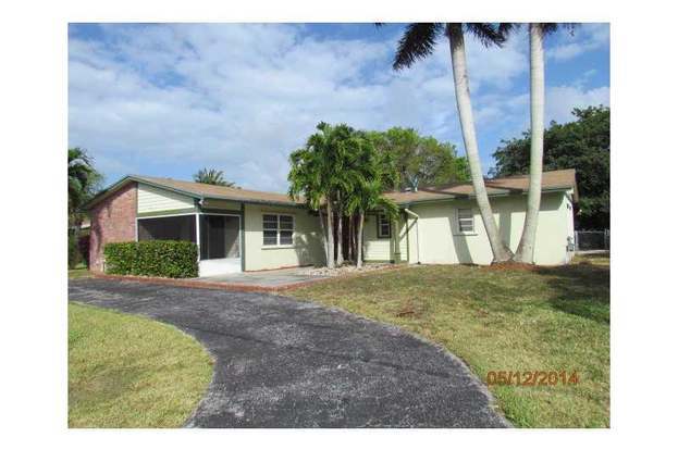 Building Photo - 19731 Sterling Dr