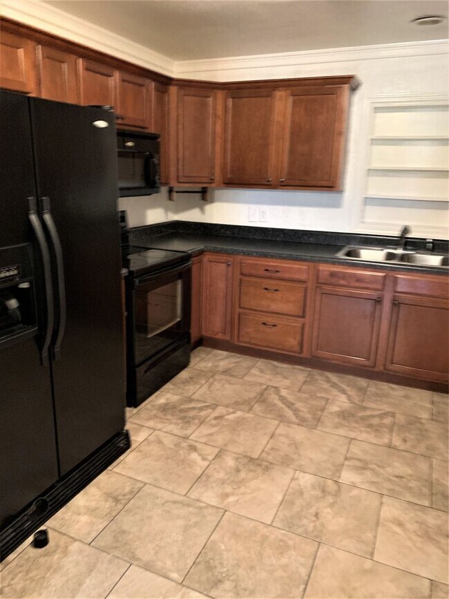 Building Photo - 3 Bdrm/2 Bath home    ?   Gray, TN