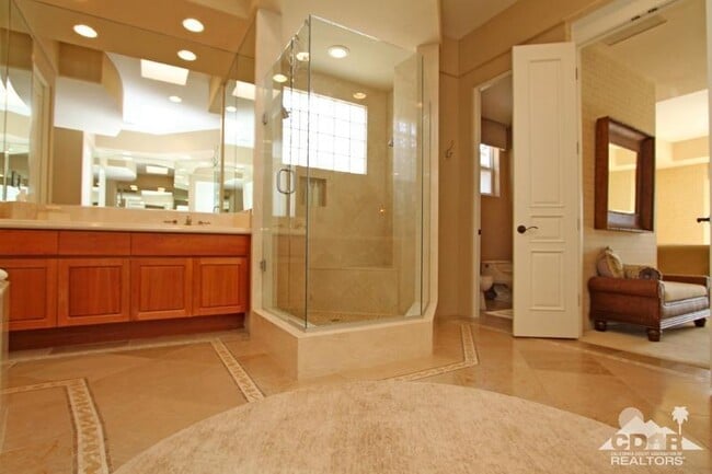 Building Photo - 48594 Vista Palomino