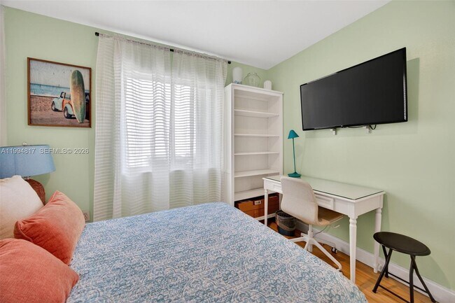 Building Photo - 14610 SW 145th Pl