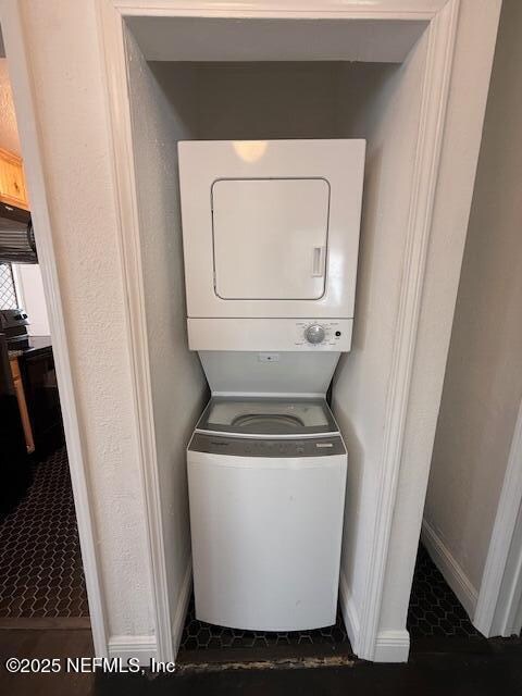 Building Photo - 2813 College St