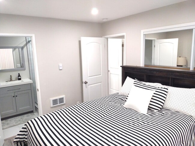 Building Photo - 28202 Rey De Copas Ln
