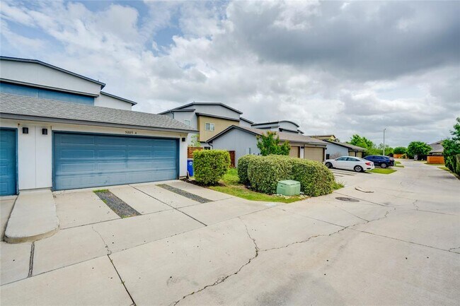 Building Photo - 5805 Charles Merle Dr.