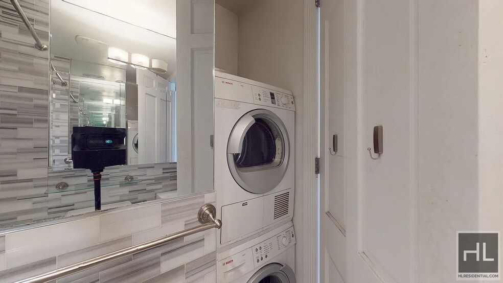 Building Photo - West 52nd Street