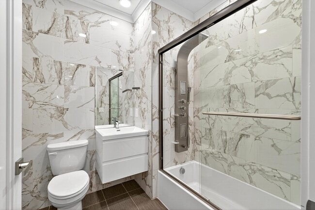 Building Photo - 3443 John F. Kennedy Blvd