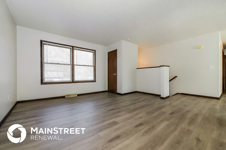 Building Photo - 6469 NW 49th St