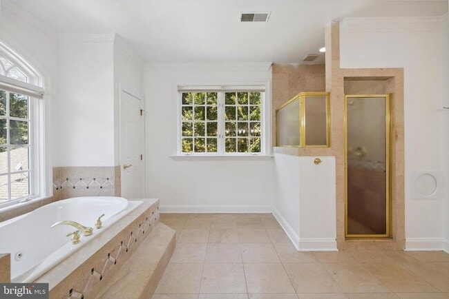 Building Photo - 2608 Geneva Hill Ct