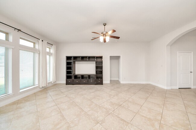 Building Photo - 2429 Lost Bridge Ln