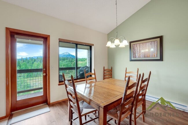 Building Photo - WINTER RENTAL 2 Bedroom/2 Bath, New Furnit...