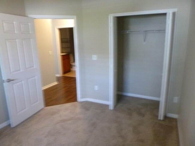 Building Photo - 36826 Annika Way