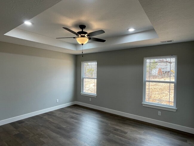 Building Photo - NEW CONSTRUCTION 3 Bed 2 Bath FOR RENT in Waynesville