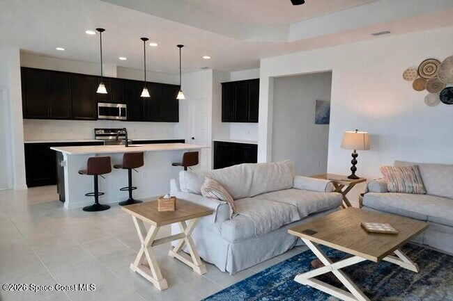 Building Photo - 2717 Kamin Dr