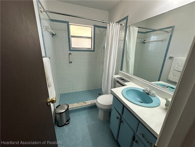 Building Photo - 4717 Leucadendra Dr