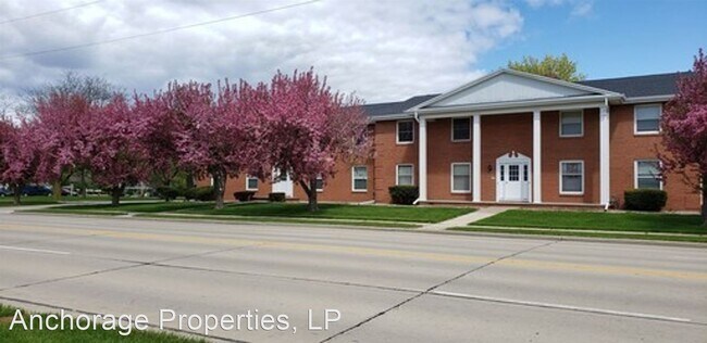 Primary Photo - 2620-2630 Bowen St