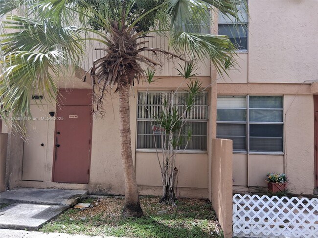 Building Photo - 6103 SW 69th St