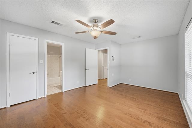 Building Photo - 6117 Lantana Ln