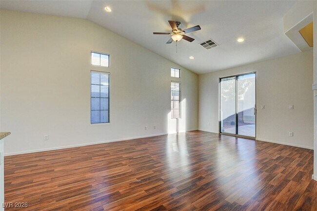 Building Photo - 8113 Slate Falls St