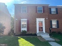Building Photo - 8523 Pine Run Ct