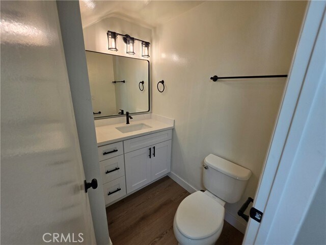 Building Photo - 8831 Sailport Dr