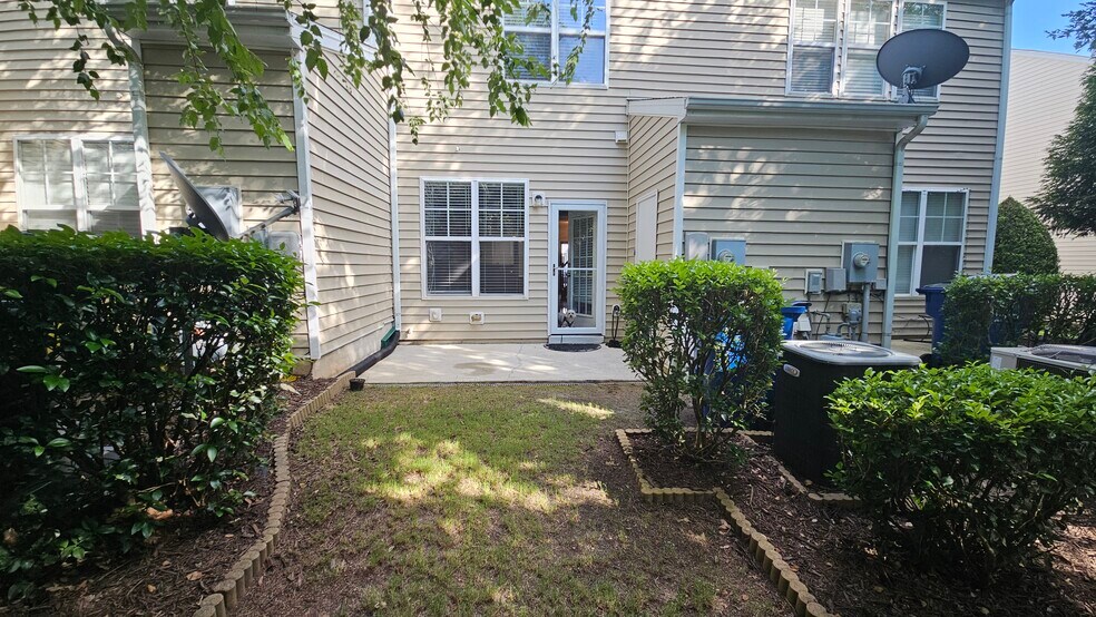 Building Photo - 6621 Morgantown St