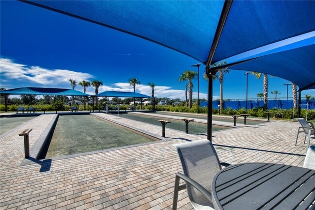 Building Photo - 6221 Fish Eagle Ct