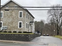 Building Photo - 1294 Washington St