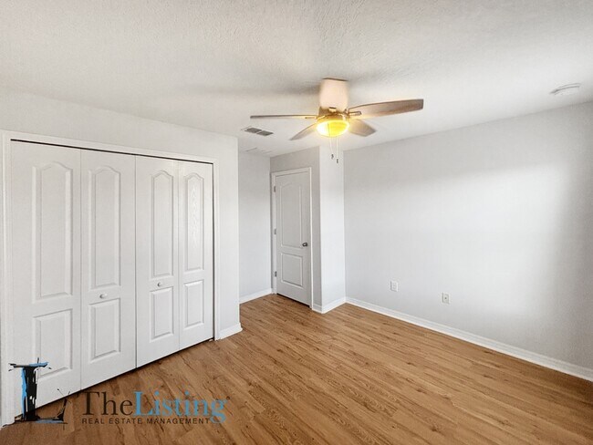 Building Photo - 11174 Savannah Landing Cir