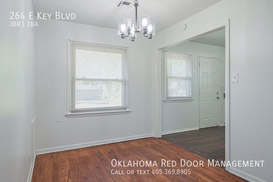 Building Photo - 264 E Key Blvd