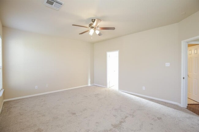 Building Photo - 4222 Barossa Valley Ln