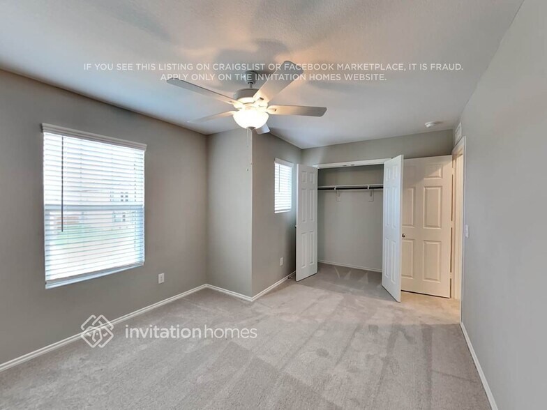 Building Photo - 1511 Greyleaf Ln