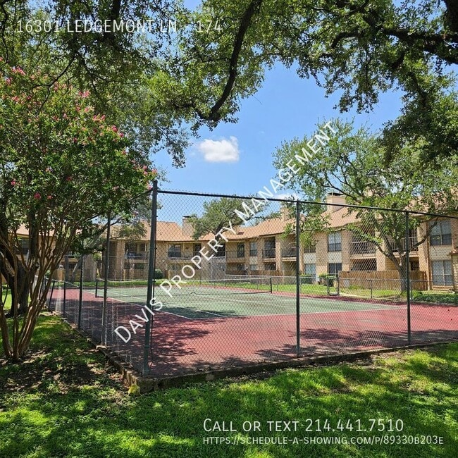 Building Photo - 16301 Ledgemont Ln