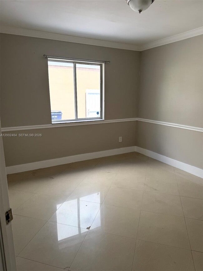 Building Photo - 17501 SW 142nd Ct