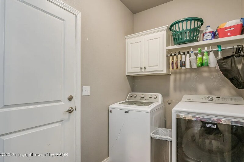 Building Photo - 9308 Sydney Dr