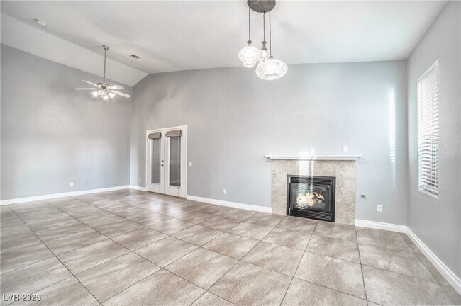 Building Photo - 1989 Songbird Ct