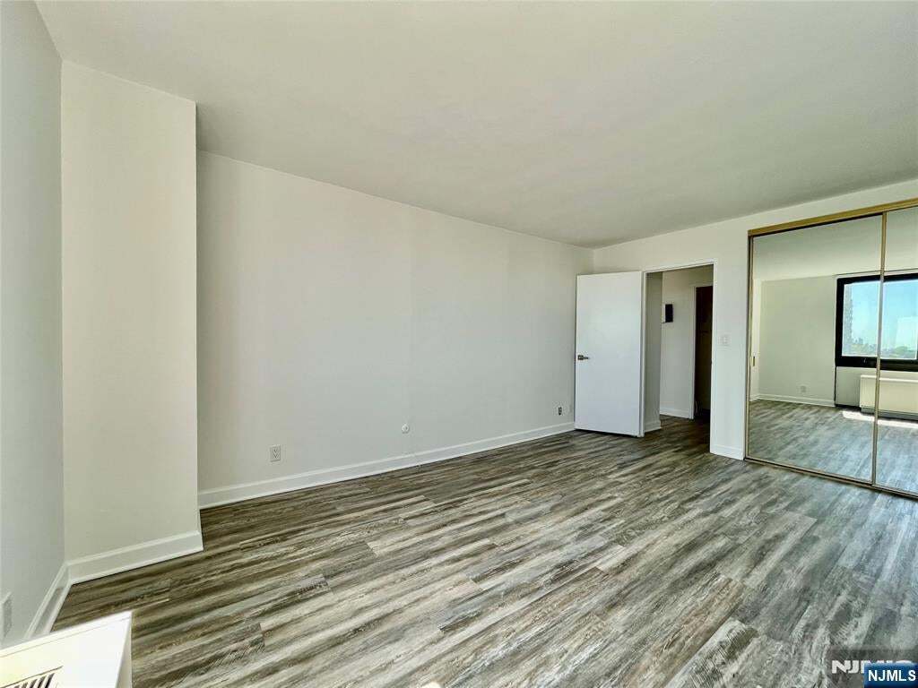 Building Photo - 770 Anderson Ave